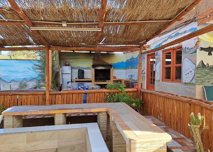 Hostal El Amigo Lucho